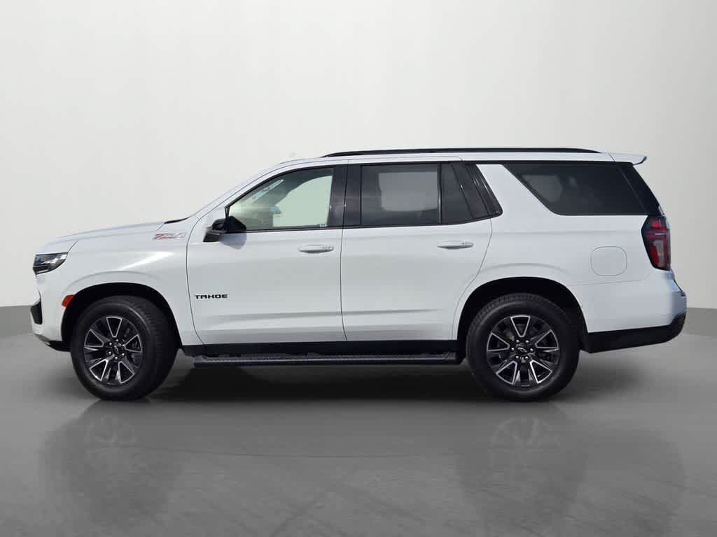 Used 2021 Chevrolet Tahoe Z71 w/ Luxury Package AWD/4WD image 3