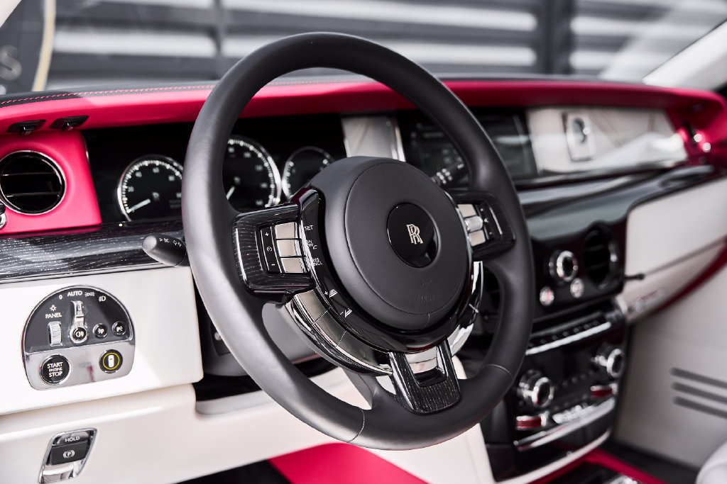Used 2023 Rolls-Royce Phantom Sedan RWD image 51