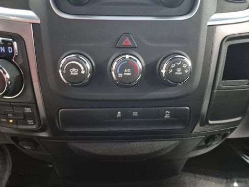 Used 2022 RAM 1500 Warlock AWD/4WD image 33