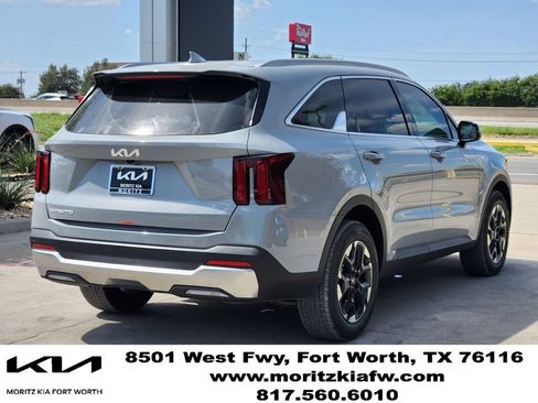 New 2026 Kia Sorento S FWD image 3