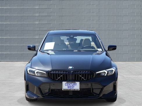 Used 2026 BMW 330i Sedan w/ M Sport Package RWD image 2
