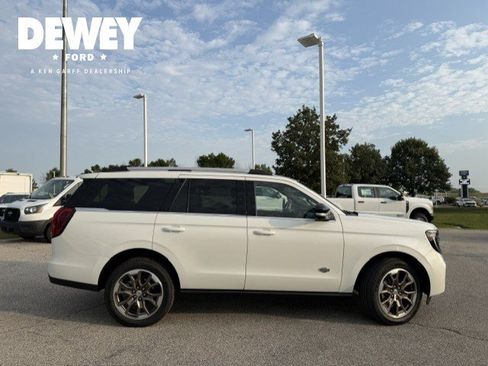 Certified 2026 Ford Expedition King Ranch AWD/4WD image 9