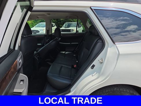 Used 2015 Subaru Outback 2.5i Limited AWD/4WD image 16