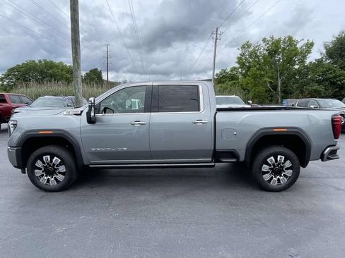 Certified 2025 GMC Sierra 3500 Denali w/ Denali Reserve Package AWD/4WD image 2