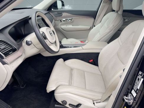 Certified 2021 Volvo XC90 T6 Inscription w/ Protection Package Premier image 5