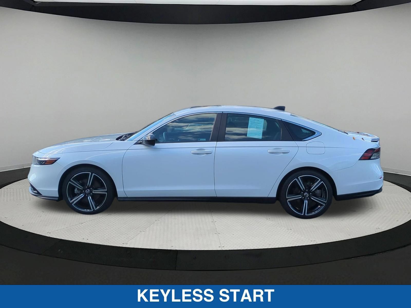 Used 2023 Honda Accord Sport image 7