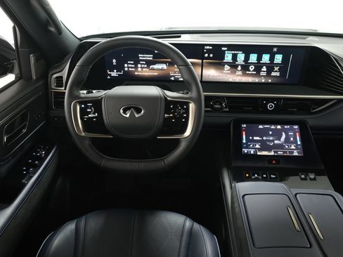 Used 2026 INFINITI QX80 4WD w/ Sport Exterior Package image 12