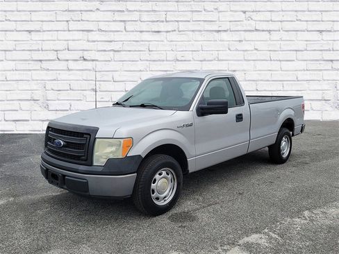 Used 2014 Ford F150 XL w/ Power Equipment Group image 4