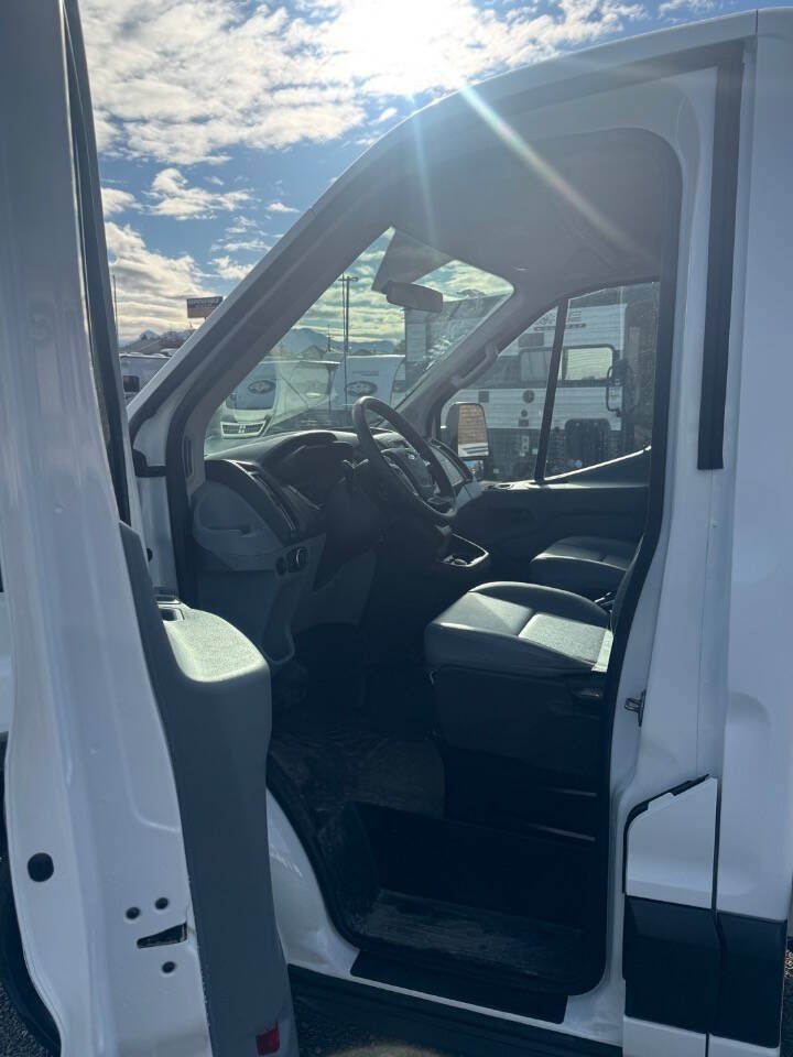 Used 2017 Ford Transit 350 138 DRW RWD image 11