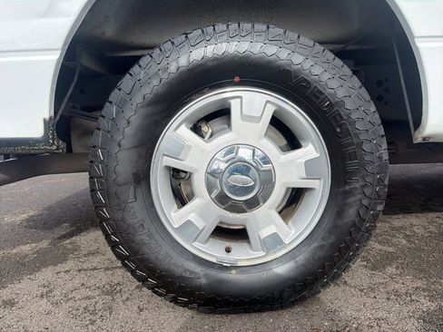 Used 2012 Ford F150 XLT w/ XLT Convenience Pkg image 9