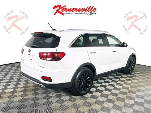 Used 2020 Kia Sorento EX image 7