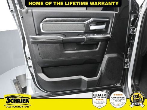Used 2022 RAM 2500 Big Horn w/ Night Edition image 10