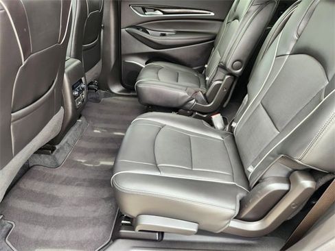 Used 2021 Buick Enclave Avenir w/ Avenir Technology Package image 30