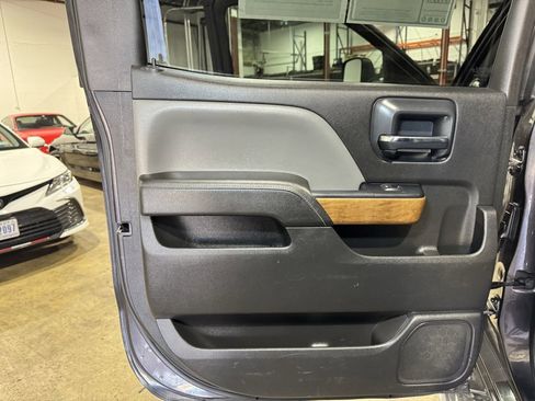 Used 2015 Chevrolet Silverado 3500 LTZ w/ Duramax Plus Package image 31