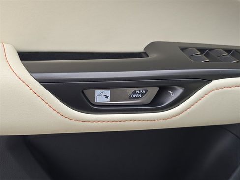 Used 2024 Lexus NX 250 FWD image 21