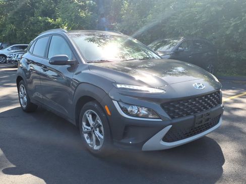 Certified 2023 Hyundai Kona SEL AWD/4WD image 3