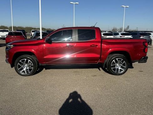 Used 2024 Chevrolet Colorado Z71 w/ Z71 Convenience Package 2 image 5