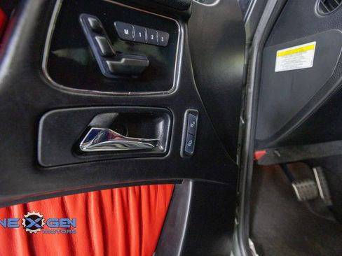 Used 2013 Mercedes-Benz G 63 AMG 4MATIC image 15