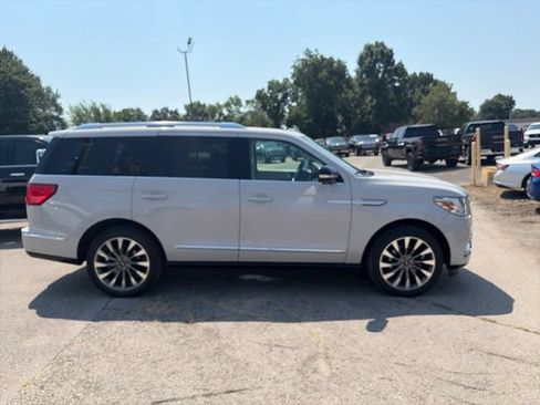 Used 2020 Lincoln Navigator Reserve w/ Luxury Package AWD/4WD image 7