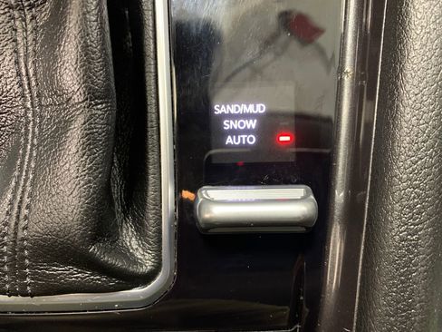 Used 2022 Jeep Compass Latitude image 30