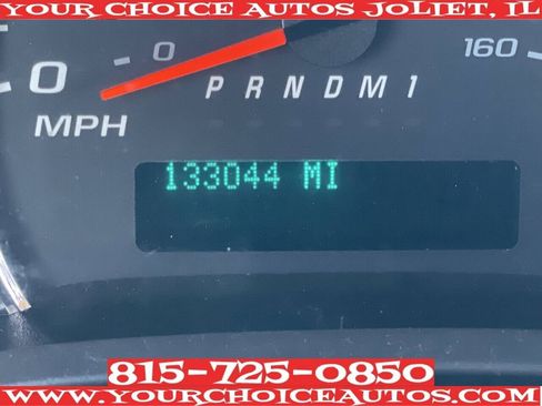 Used 2014 Chevrolet Express 4500 Extended w/ Shuttle Bus Package image 40