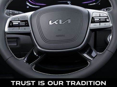 New 2025 Kia Telluride S image 22