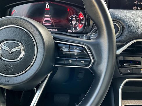 Used 2025 MAZDA CX-70 Plug-In Hybrid w/ Premium Pkg image 24