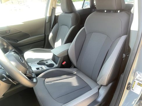 Certified 2025 Subaru Crosstrek 2.0i Premium AWD/4WD image 9