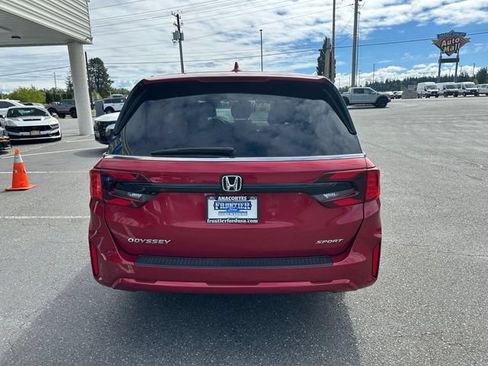 Used 2025 Honda Odyssey Sport-L image 3