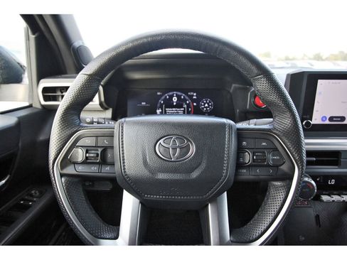 Used 2024 Toyota Tacoma TRD Off-Road image 16