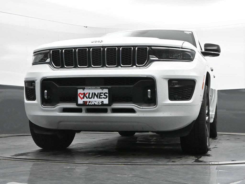 Used 2024 Jeep Grand Cherokee L Overland w/ Trailer Tow Package AWD/4WD image 47