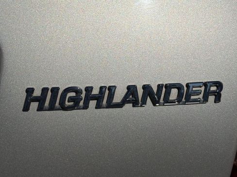 Used 2001 Toyota Highlander 4WD V6 image 12