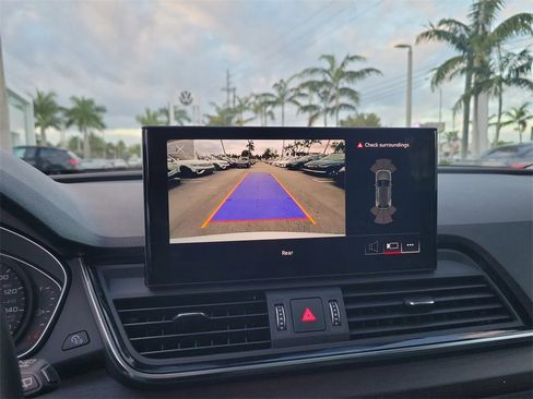 Used 2022 Audi Q5 2.0T Premium image 22