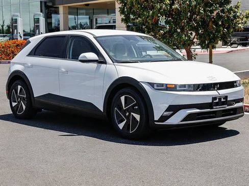 New 2026 Hyundai Ioniq 5 SEL RWD image 6