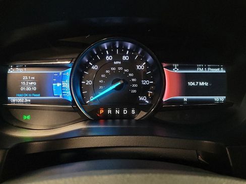 Used 2018 Ford Explorer XLT w/ Equipment Group 202A image 23