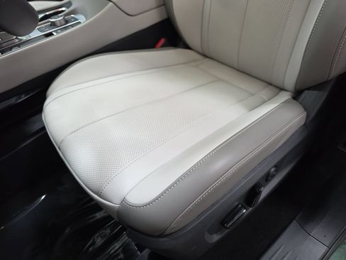 Certified 2026 INFINITI QX60 Luxe w/ Cargo Package AWD/4WD image 24