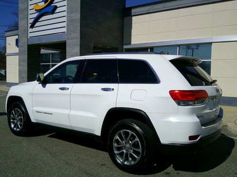 Used 2014 Jeep Grand Cherokee Limited w/ Luxury Group II image 15
