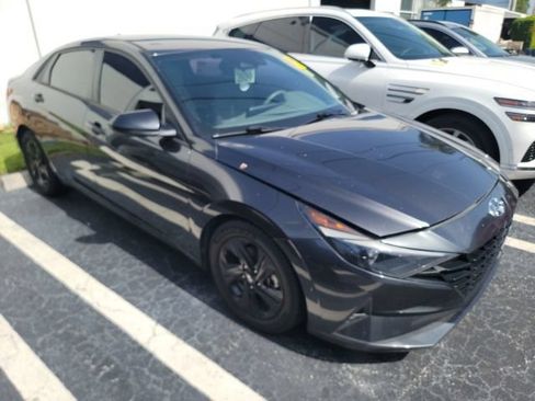 Used 2021 Hyundai Elantra SEL FWD image 1