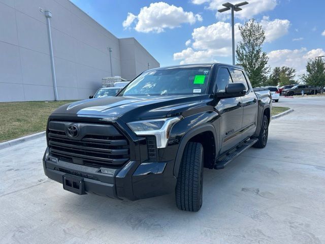 Used 2024 Toyota Tundra SR5 w/ SR5 Convenience Package AWD/4WD image 8