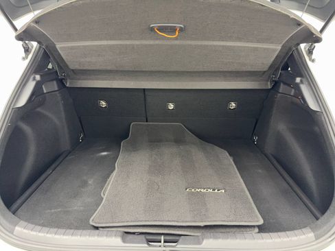 Used 2021 Toyota Corolla SE FWD image 46