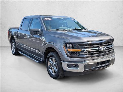 Used 2024 Ford F150 XLT w/ Mobile Office Package RWD image 3