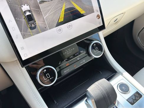 New 2026 Jaguar F-PACE R-Dynamic S AWD/4WD image 24