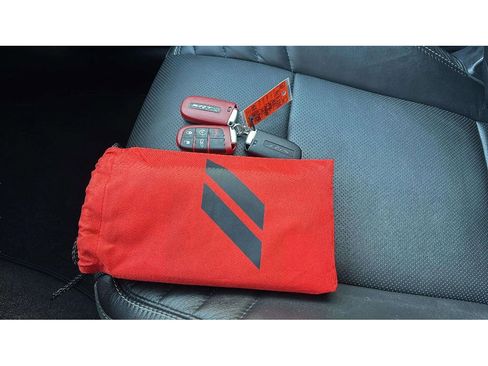 Used 2021 Dodge Challenger SRT Hellcat Redeye image 29