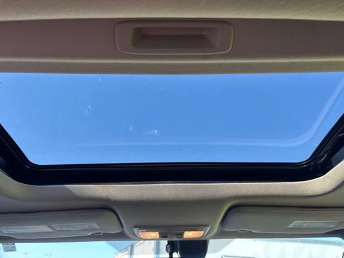 Used 2022 Honda HR-V EX image 5