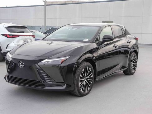 Used 2023 Lexus RZ 450e Premium w/ Cold Area Package AWD/4WD image 3