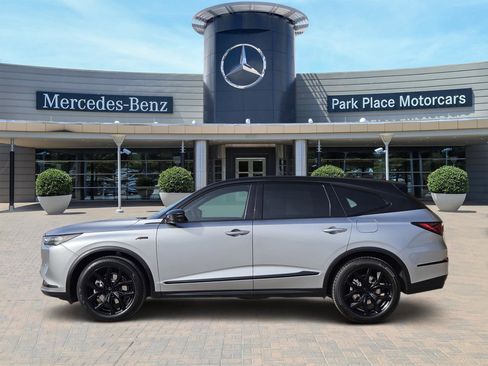 Used 2023 Acura MDX A-Spec image 3