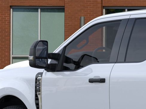 New 2026 Ford F250 XL w/ XL Driver Assist Package RWD image 20
