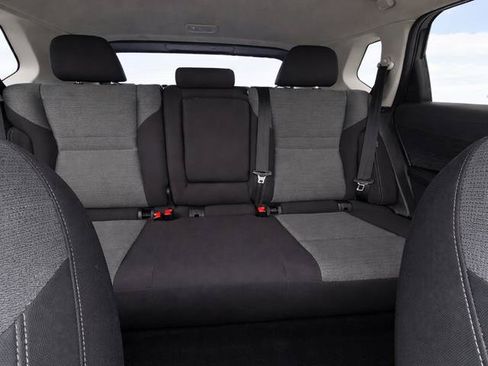 Used 2023 Nissan Rogue SV FWD image 13