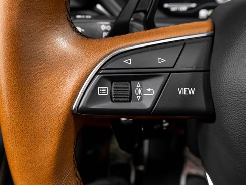 Used 2019 Lamborghini Urus image 68