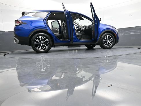 Certified 2023 Kia Sportage EX FWD image 47